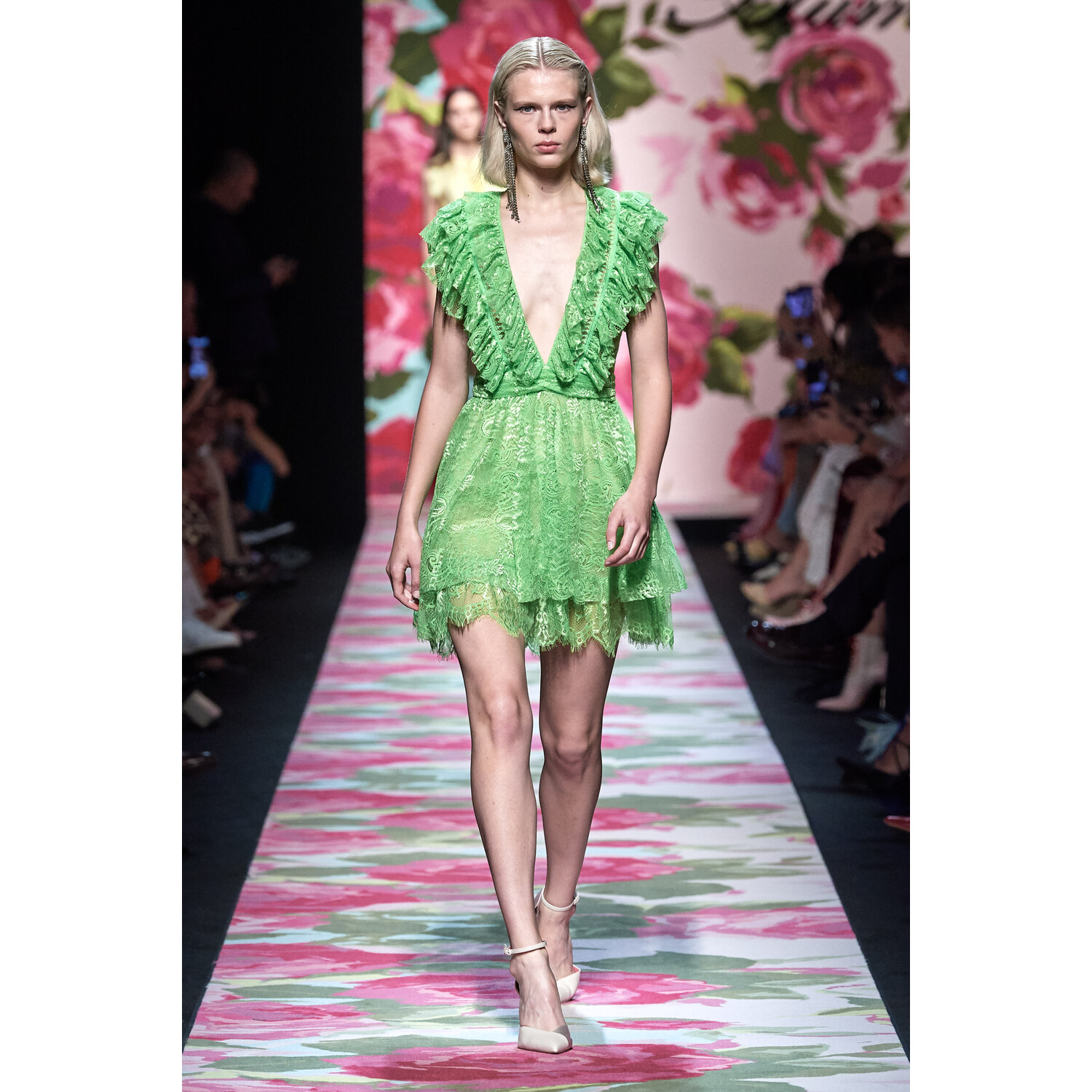 Фото Blumarine Spring 2020 / Blumarine весна-лето 2020 / Неделя моды: Милан